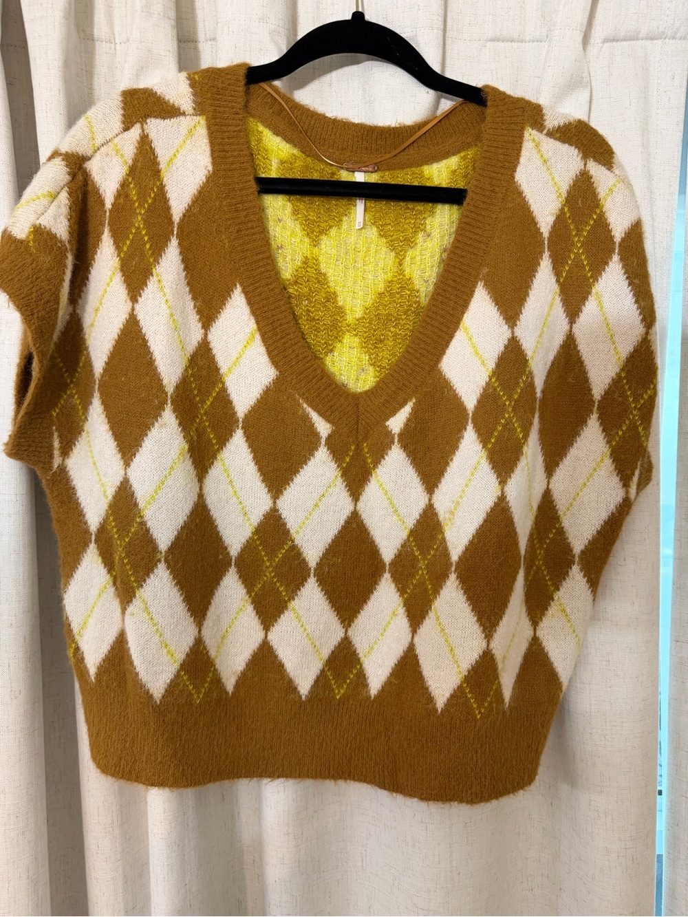 Free People Caramel, Cream & Yellow Argyle V-Neck Sweater Vest